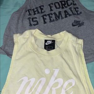NIKE CROP TOP DEAL